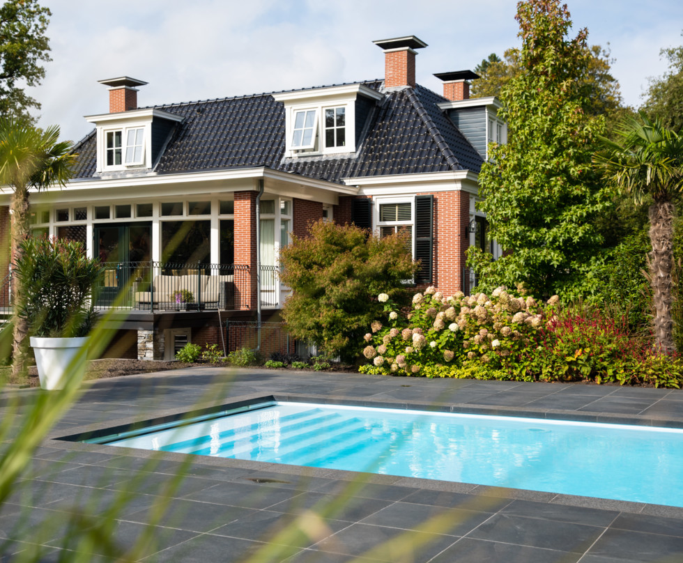 Zwembad in Beetsterzwaag