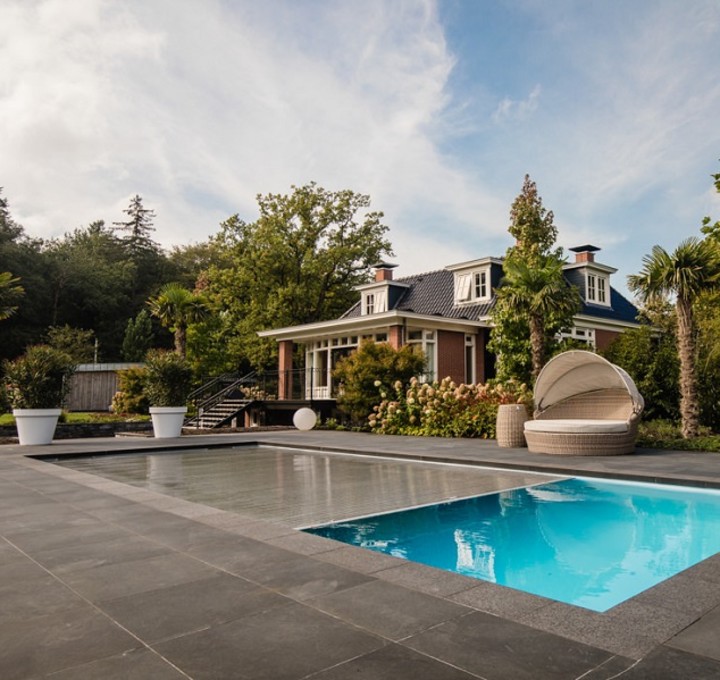 Solar lamellen zwembad afdekking