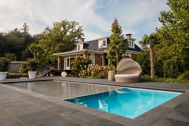 Diepte van een zwembad - Revis Zwembaden